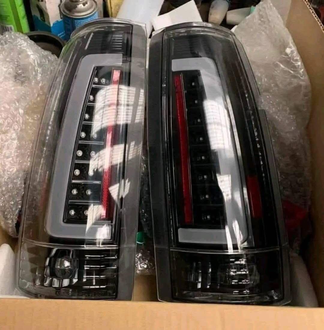 1988-1998 Chevy/GMC kits (mirrors, tail lights, headlight assemblies, lower valence): - Image 3