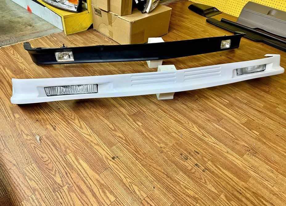 1988-1998 Chevy/GMC kits (mirrors, tail lights, headlight assemblies, lower valence): - Image 4