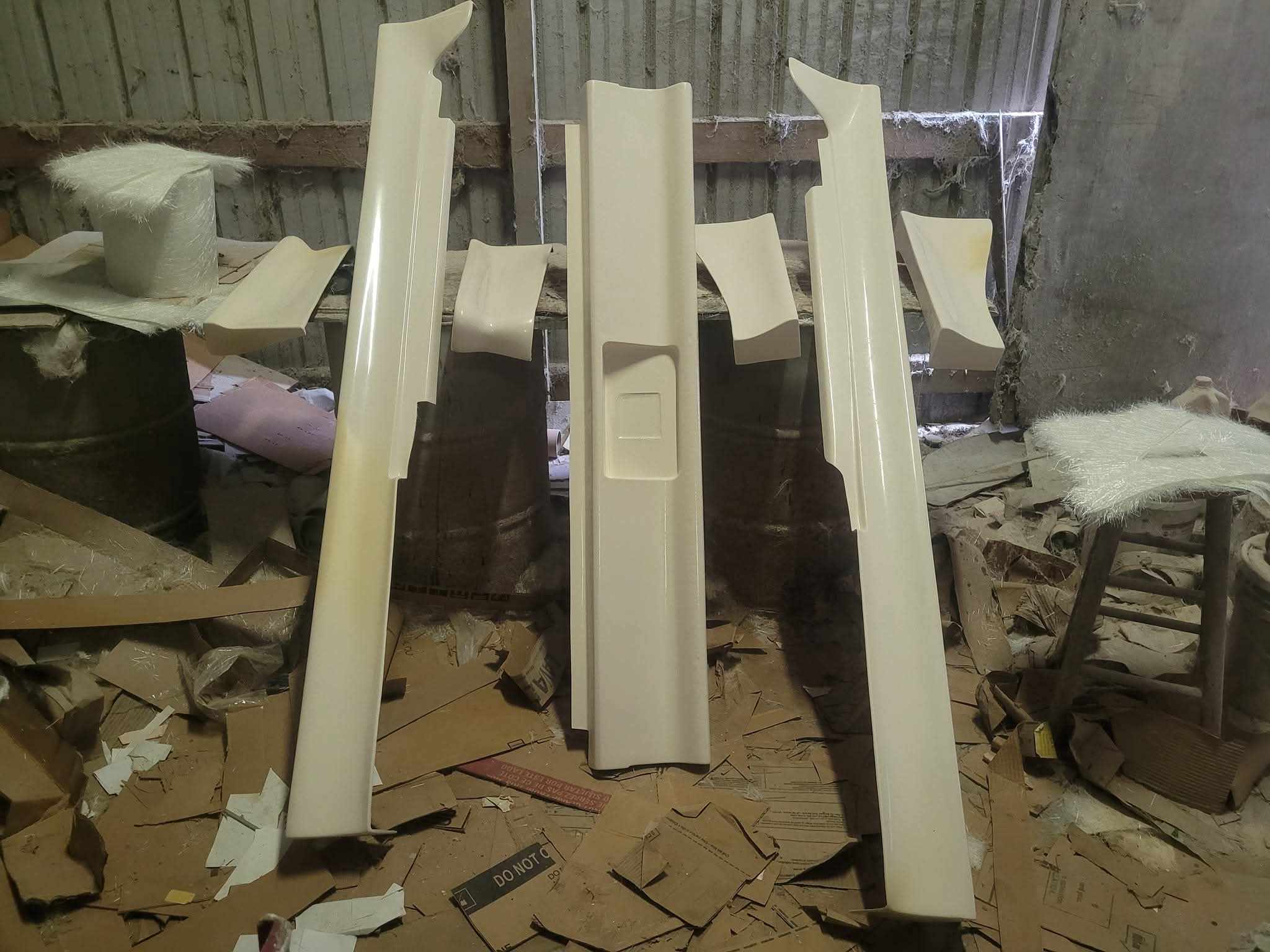 1988-1998 Chevy/GMC Ground Effects Kit Running Boards, Lower Valence & Roll Pan - Image 4