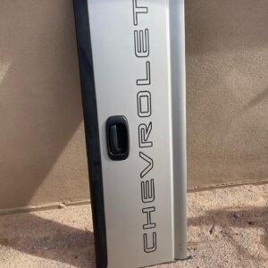 1999-2006 Chevrolet Silverado 1500 Fleetside Tailgate Silver Birch (0EM Color)