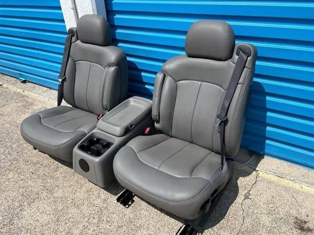 1999-2006 Chevy Silverado / GMC Sierra Katzkin Gray Leather Power Seats with Center Console