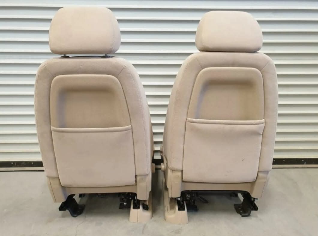 2007-2009 Chevy Silverado 1500 Front Bucket Seats Light Cashmere Cloth, Power, OEM - Image 2