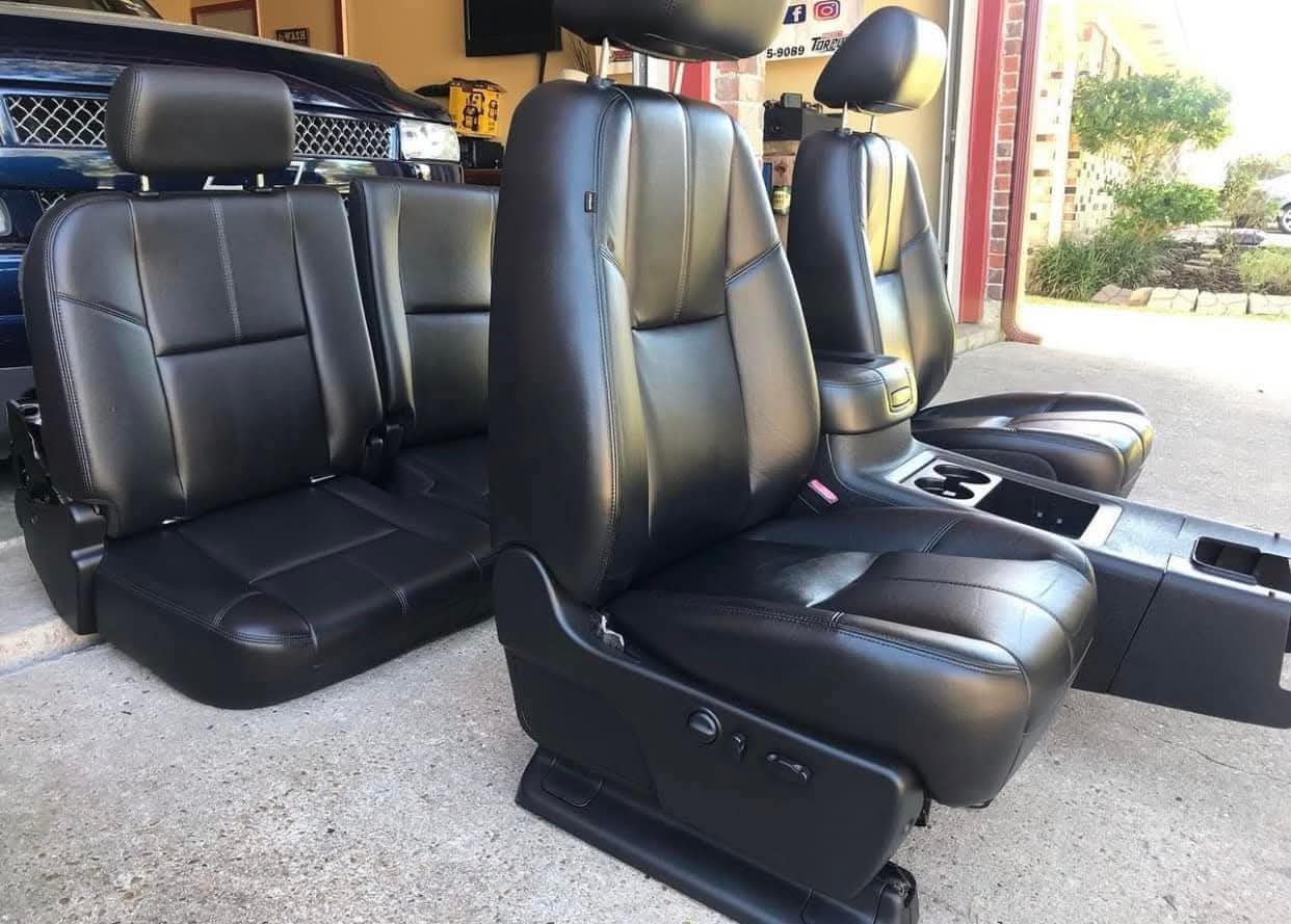 2007-2013 Chevy Silverado / GMC Sierra Extended Cab Black Leather Seats with Console - Image 2
