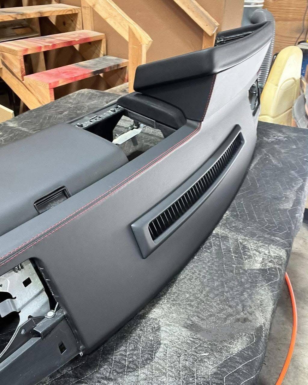 Black Custom set up interior for 1988-1994 Chevy/gmc truck obs - Image 3