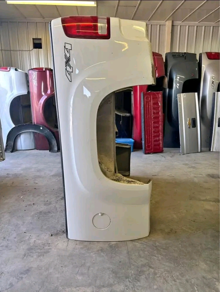 2008-2014 Chevy Silverado/G MC 1500 6.6ft Short Bed Southern, Rust-Free - Image 3