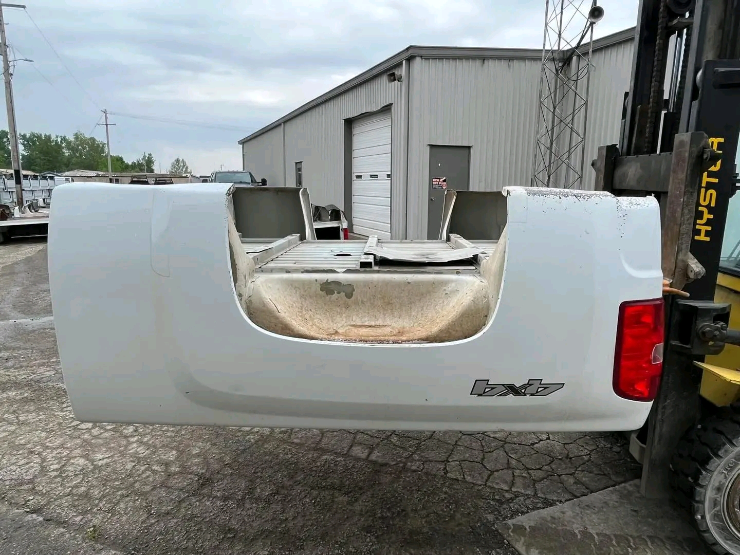 2008-2014 Chevy Silverado/G MC 1500 6.6ft Short Bed Southern, Rust-Free - Image 10